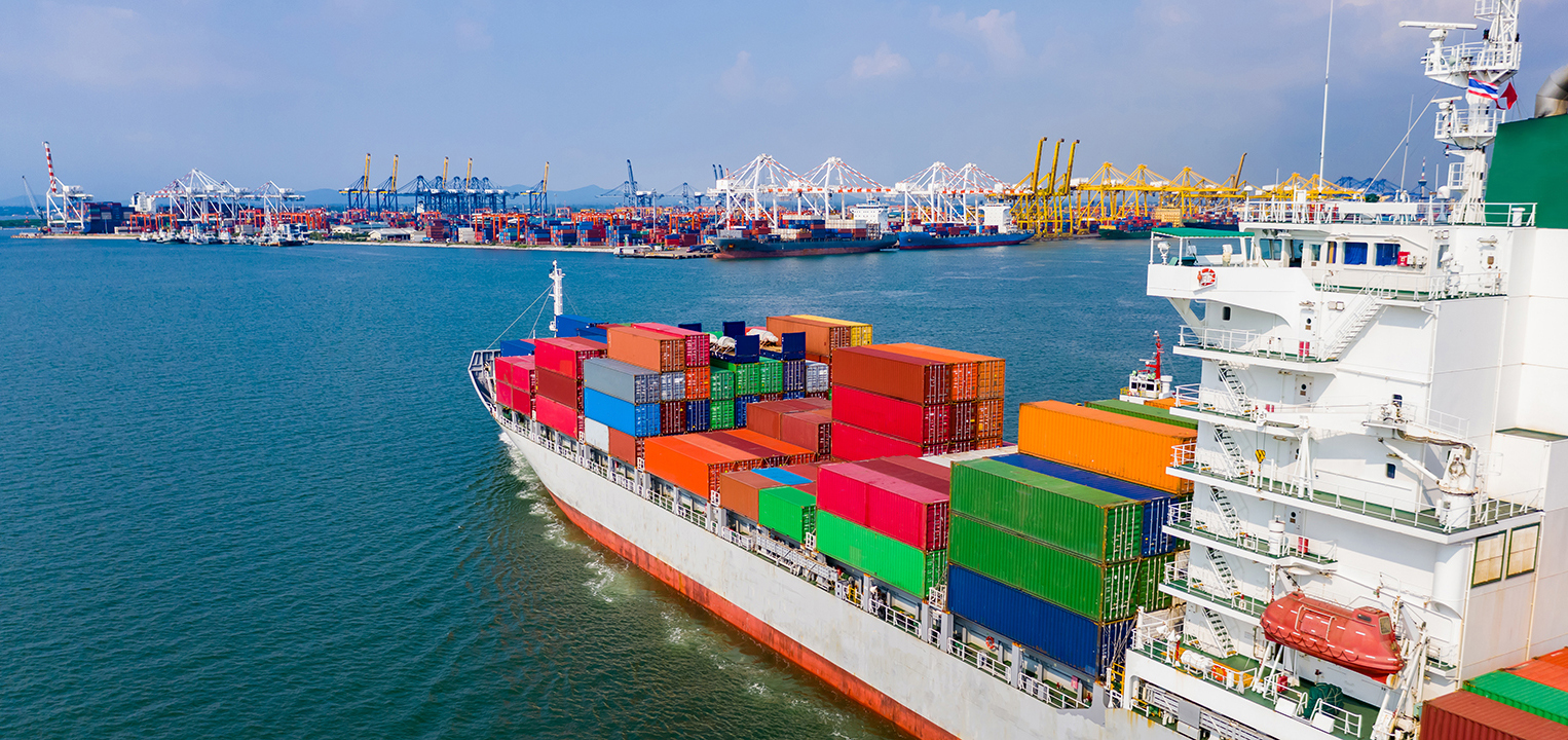 Shipping cargo container web 848x400